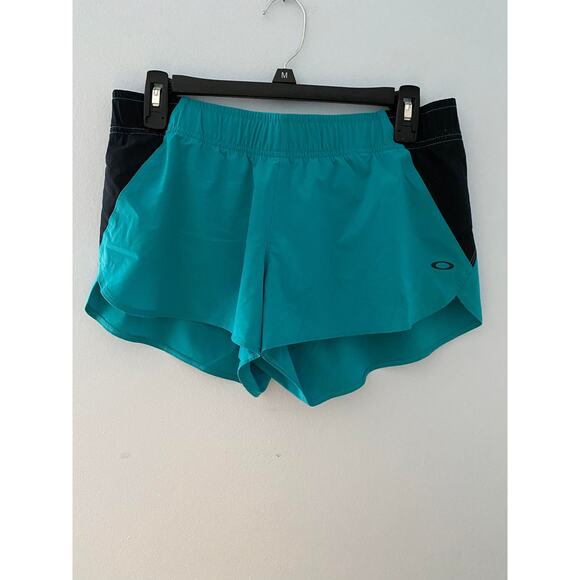Womens Oakley Running Shorts Size Medium Pre Owned - Picture 1 of 4